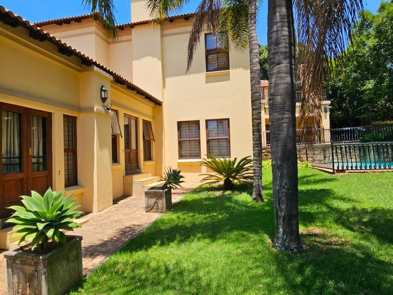 To Let 4 Bedroom Property for Rent in Waterkloof Ridge Gauteng