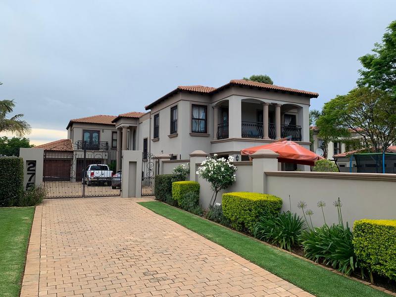 To Let 4 Bedroom Property for Rent in Waterkloof Ridge Gauteng