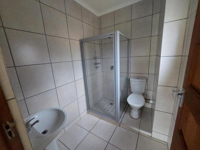 To Let 4 Bedroom Property for Rent in Stone Ridge Gauteng