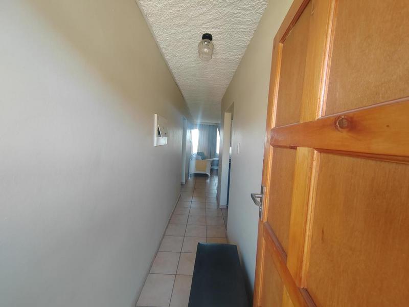 2 Bedroom Property for Sale in Pretoria North Gauteng