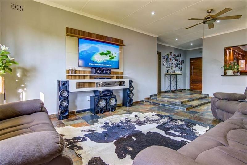 3 Bedroom Property for Sale in Parkrand Gauteng