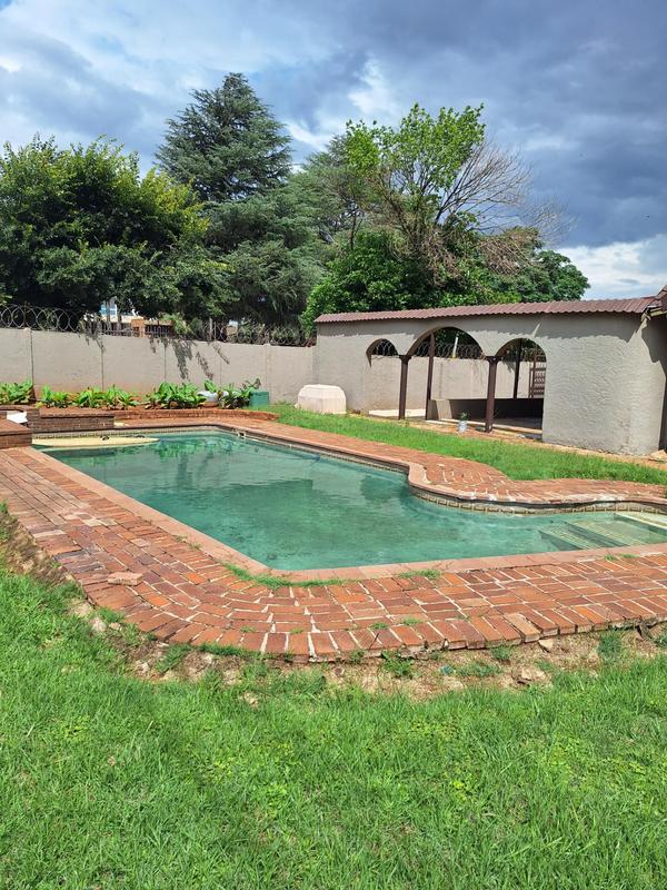 To Let 3 Bedroom Property for Rent in Primrose Gauteng