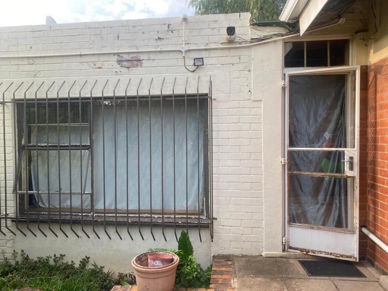 To Let 1 Bedroom Property for Rent in Primrose Hill Gauteng