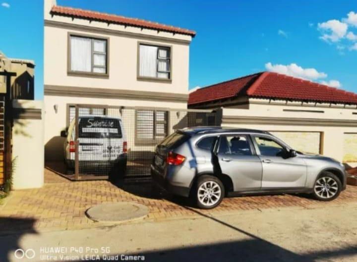 To Let 3 Bedroom Property for Rent in Ormonde View Gauteng