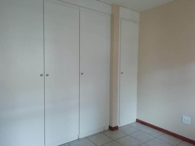 To Let 1 Bedroom Property for Rent in Grand Central Gauteng