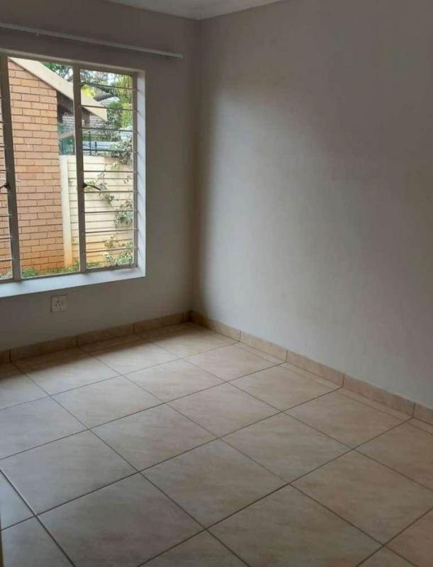 3 Bedroom Property for Sale in La Montagne Gauteng