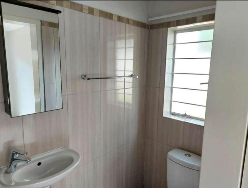 3 Bedroom Property for Sale in La Montagne Gauteng