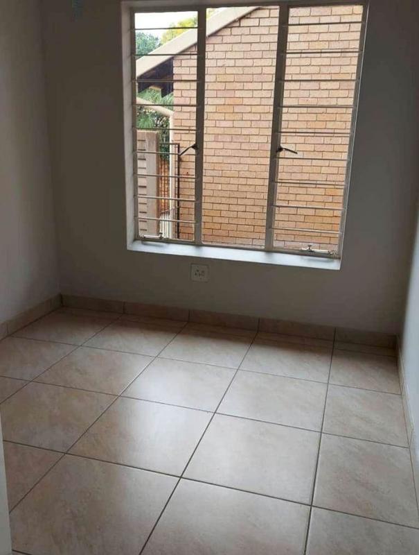 3 Bedroom Property for Sale in La Montagne Gauteng