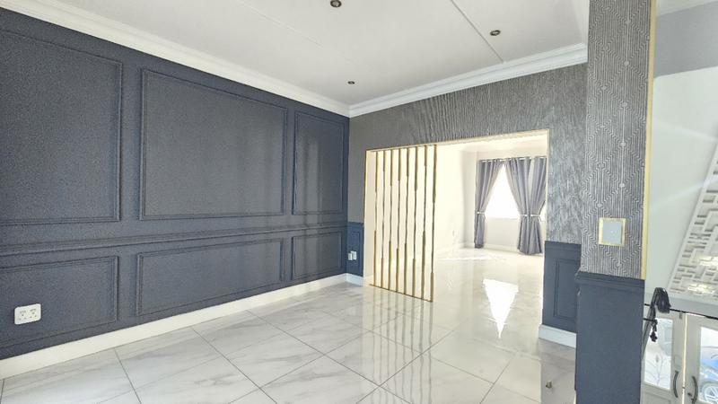 To Let 3 Bedroom Property for Rent in Bryanston Gauteng