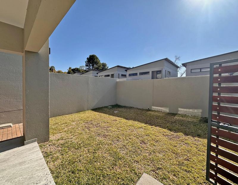 3 Bedroom Property for Sale in Bryanston Gauteng