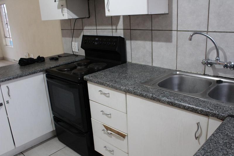 To Let 2 Bedroom Property for Rent in Parkdene Gauteng