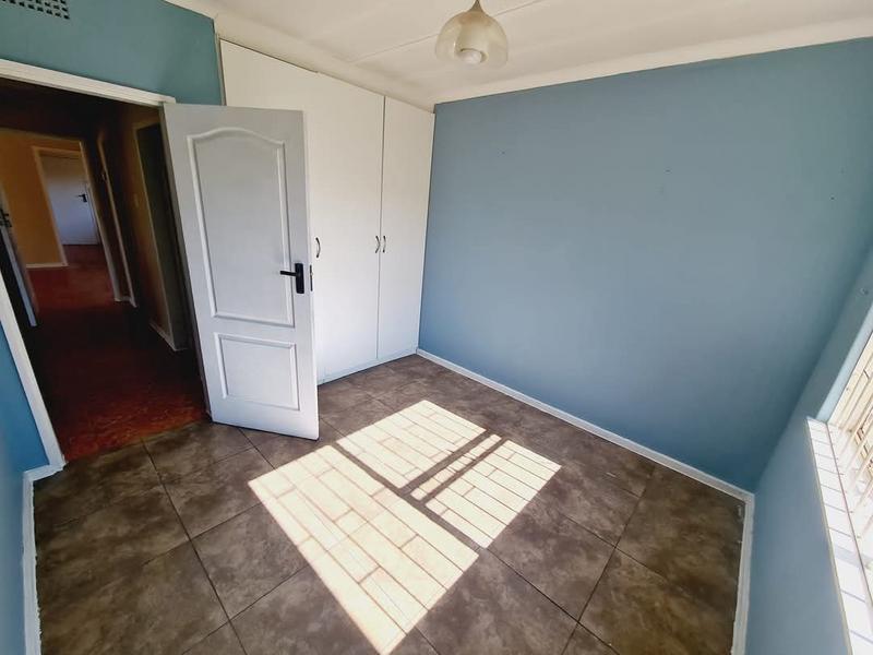 To Let 4 Bedroom Property for Rent in Minnebron Gauteng