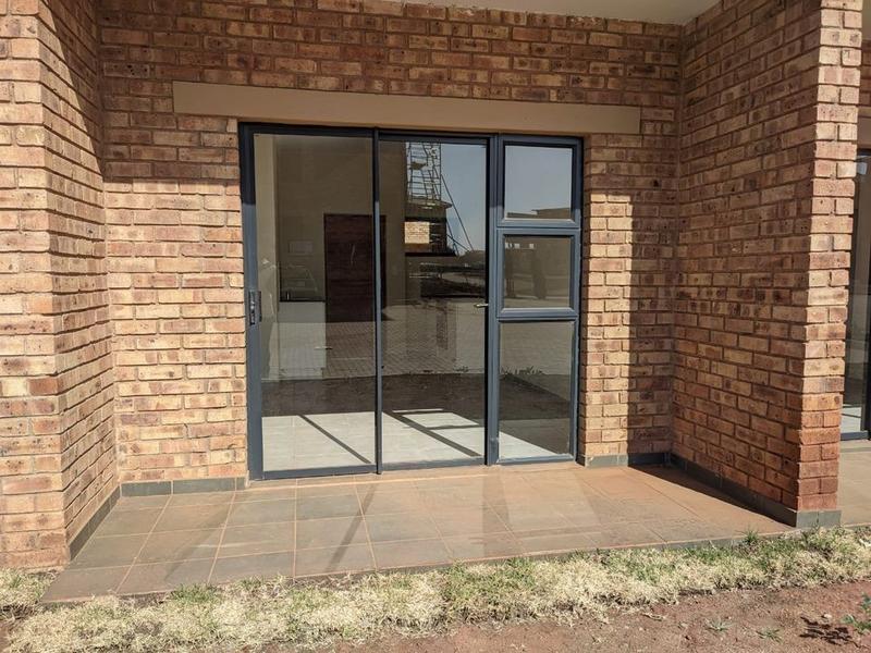 To Let 2 Bedroom Property for Rent in Katlehong South Gauteng