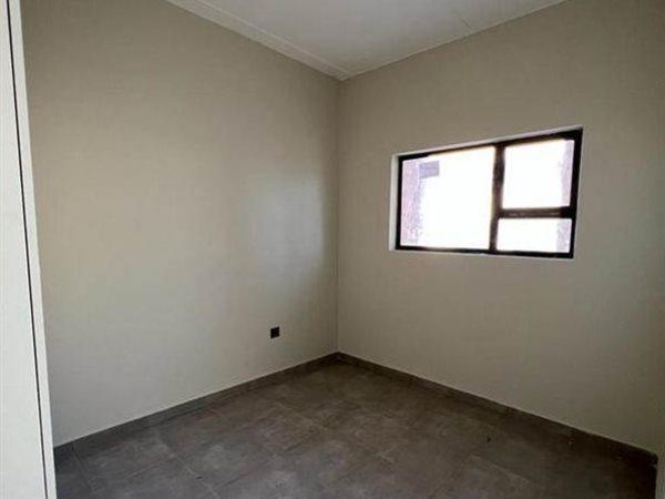 To Let 2 Bedroom Property for Rent in Vosloorus Gauteng