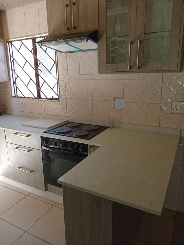 To Let 3 Bedroom Property for Rent in Protea Glen Gauteng