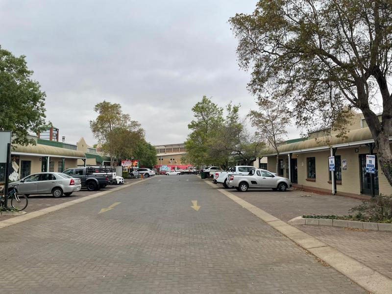 To Let commercial Property for Rent in Hennopspark Gauteng