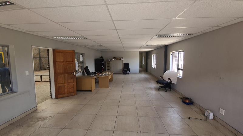 To Let commercial Property for Rent in Commercia Gauteng