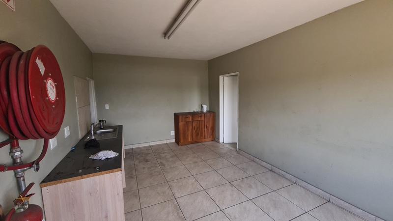 To Let commercial Property for Rent in Commercia Gauteng