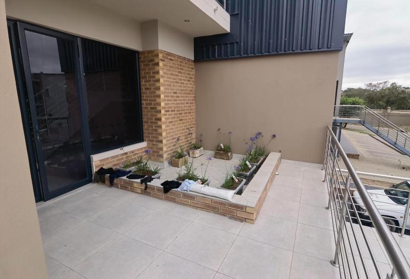 Commercial Property for Sale in Silver Lakes Gauteng