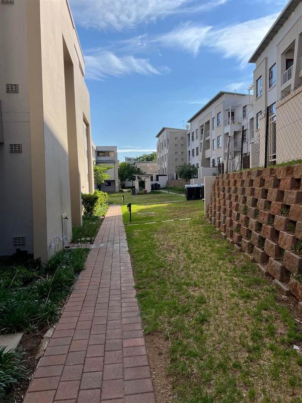 To Let 2 Bedroom Property for Rent in Paulshof Gauteng