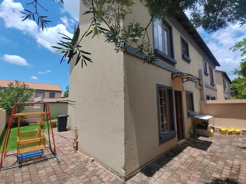 2 Bedroom Property for Sale in Annlin Gauteng