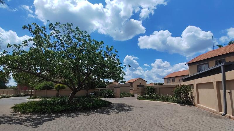 2 Bedroom Property for Sale in Annlin Gauteng