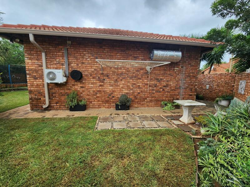 2 Bedroom Property for Sale in Montana Tuine Gauteng