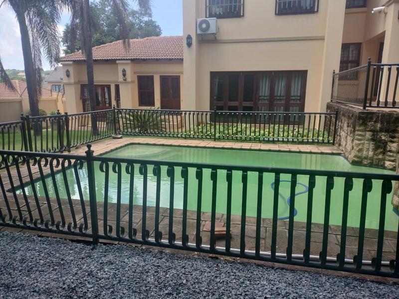 4 Bedroom Property for Sale in Waterkloof Ridge Gauteng