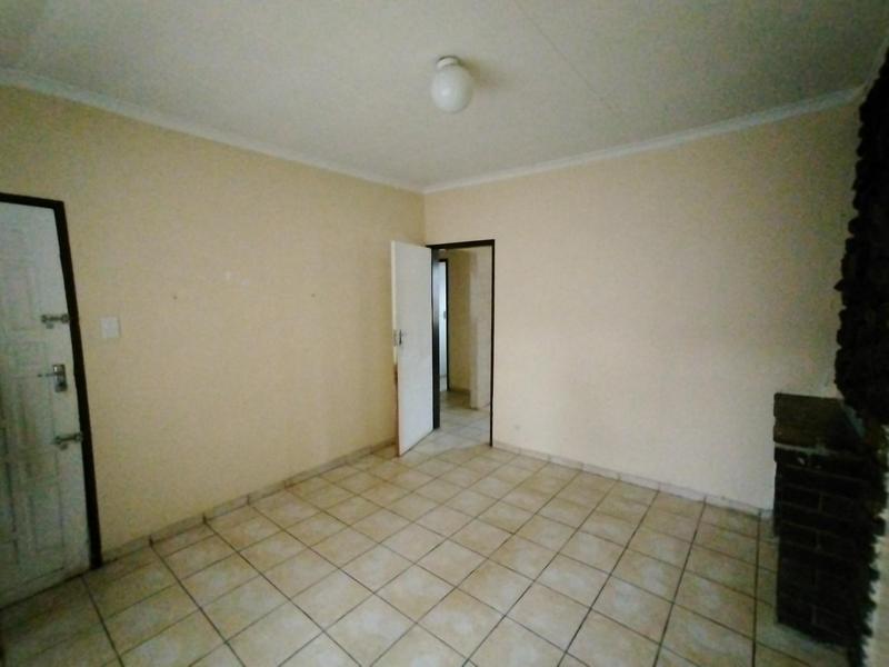 To Let 3 Bedroom Property for Rent in Laudium Gauteng