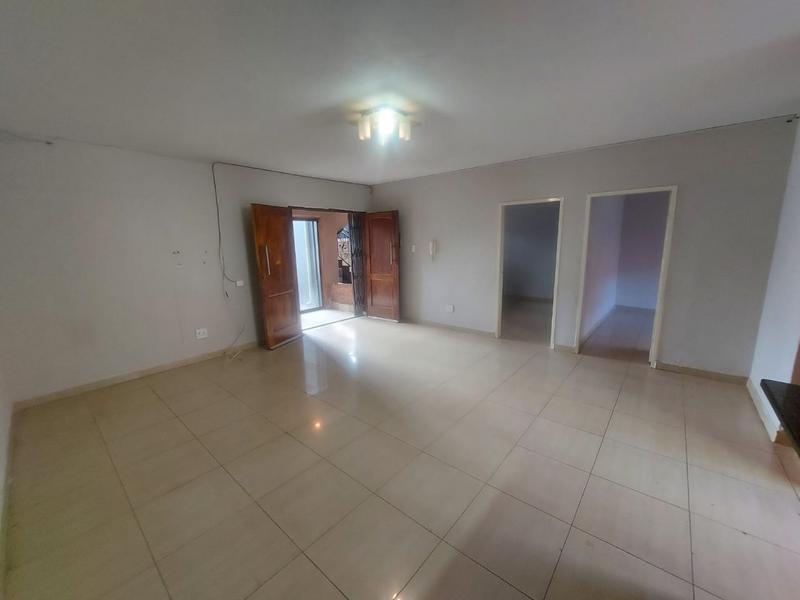 18 Bedroom Property for Sale in Erasmia Gauteng