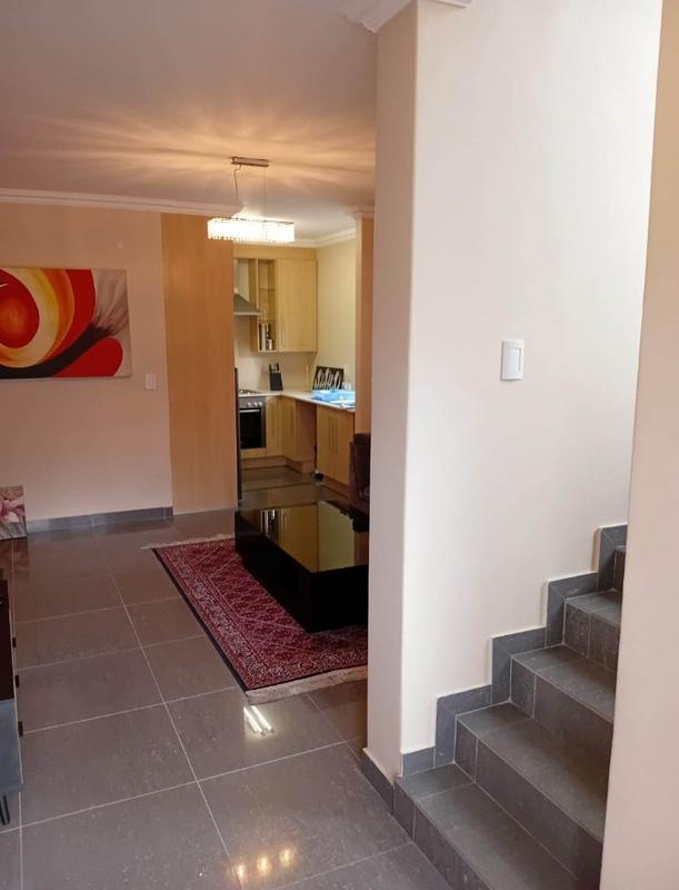 To Let 2 Bedroom Property for Rent in Buccleuch Gauteng