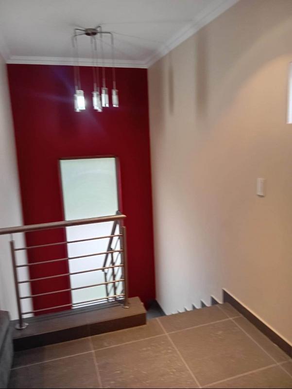 To Let 2 Bedroom Property for Rent in Buccleuch Gauteng