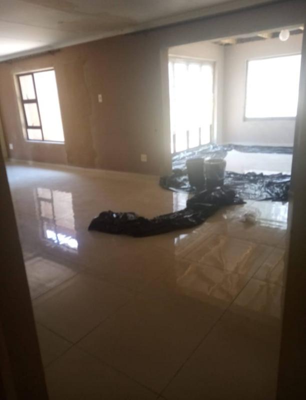 To Let 3 Bedroom Property for Rent in Protea Glen Gauteng