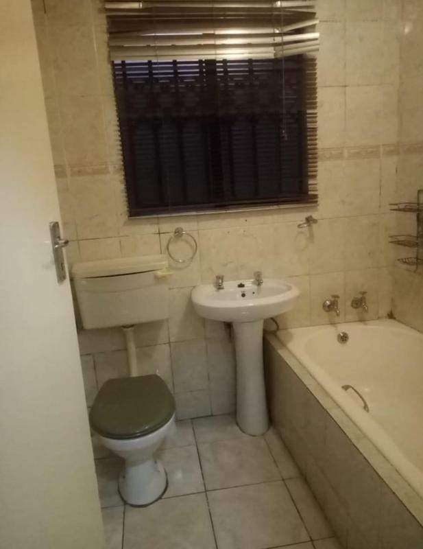 To Let 3 Bedroom Property for Rent in Protea Glen Gauteng