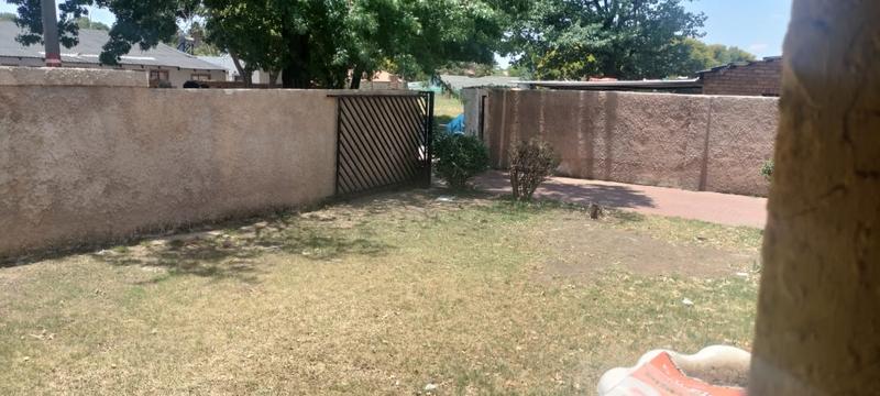 To Let 4 Bedroom Property for Rent in Kempton Park West Gauteng