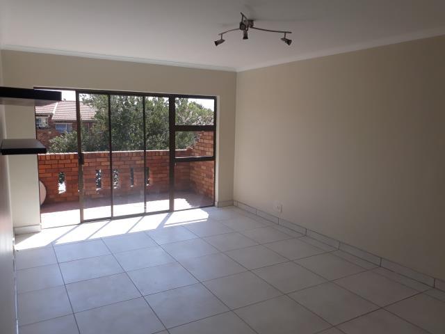 To Let 2 Bedroom Property for Rent in Buccleuch Gauteng