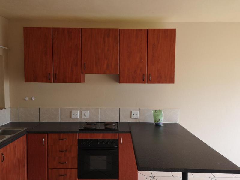 To Let 2 Bedroom Property for Rent in Krugersdorp Gauteng