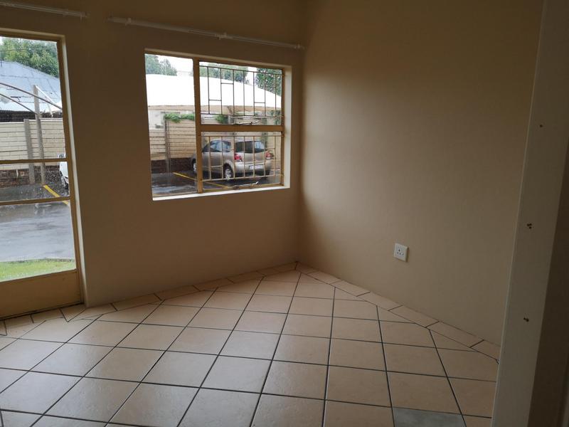 To Let 2 Bedroom Property for Rent in Krugersdorp Gauteng