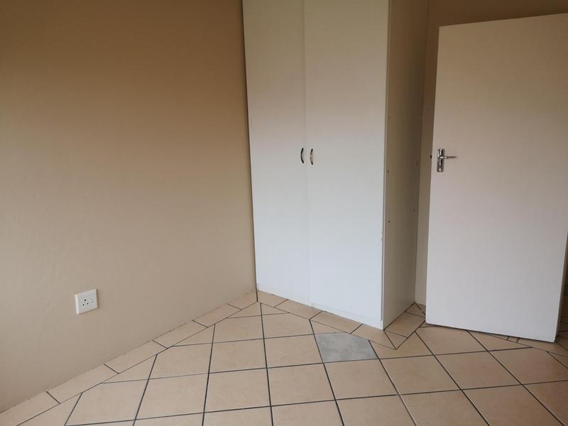 To Let 2 Bedroom Property for Rent in Krugersdorp Gauteng