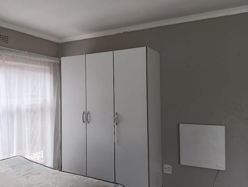 To Let 2 Bedroom Property for Rent in Selcourt Gauteng