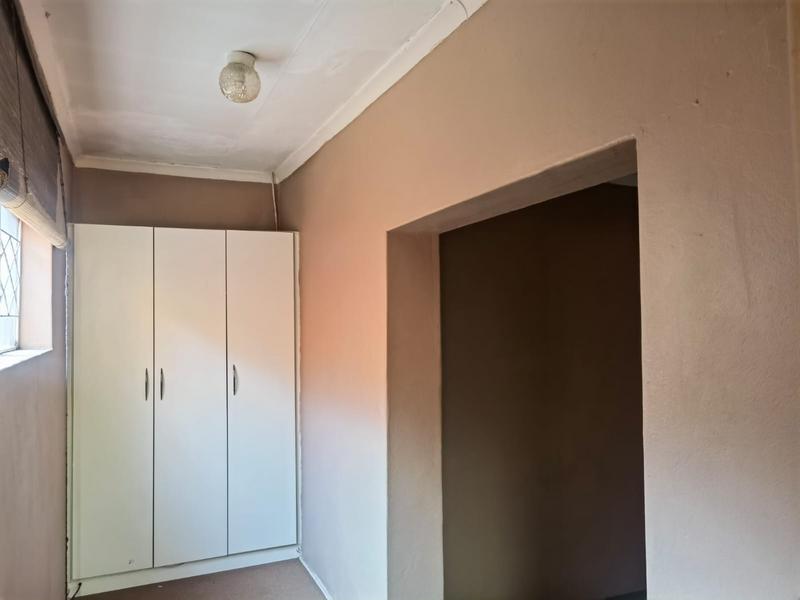 To Let 2 Bedroom Property for Rent in Selcourt Gauteng