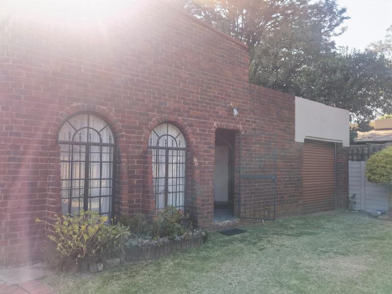 To Let 2 Bedroom Property for Rent in Selcourt Gauteng