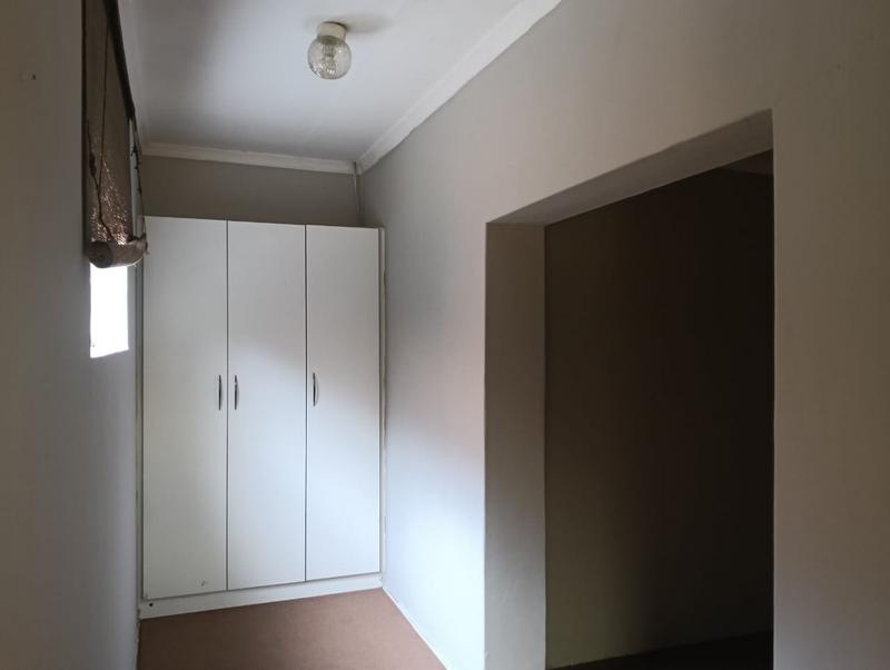 To Let 2 Bedroom Property for Rent in Selcourt Gauteng