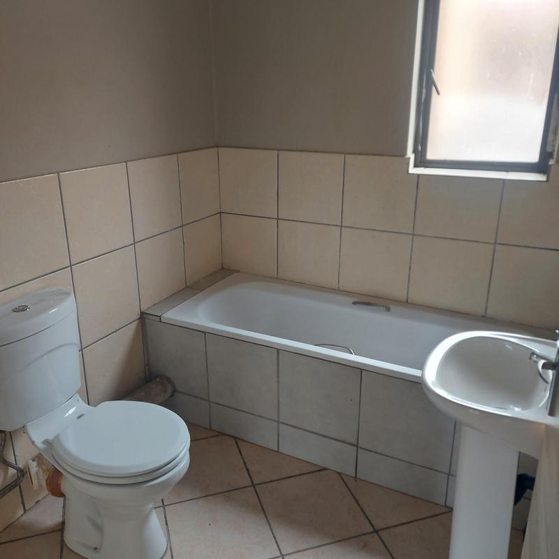 To Let 2 Bedroom Property for Rent in Elspark Gauteng