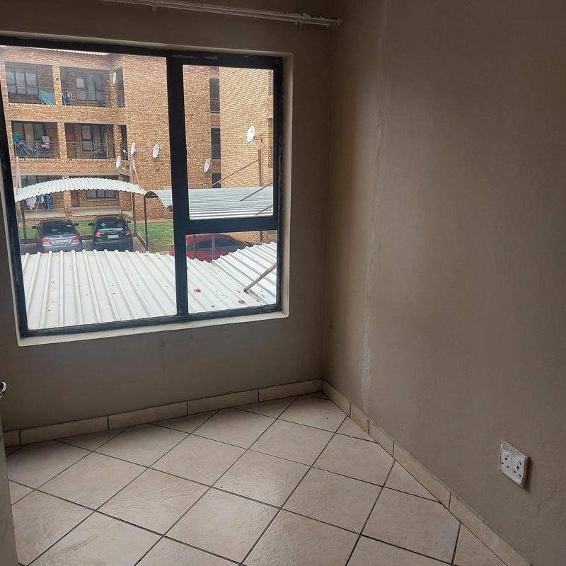 To Let 2 Bedroom Property for Rent in Elspark Gauteng