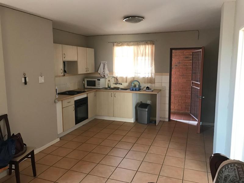 To Let 2 Bedroom Property for Rent in Die Wilgers Gauteng