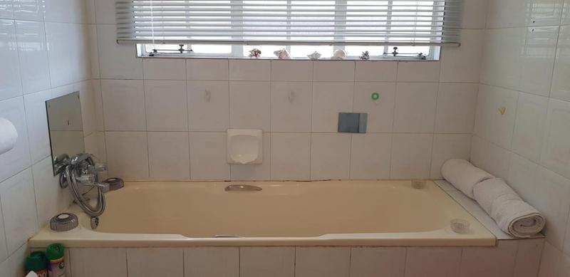 To Let 1 Bedroom Property for Rent in Montana Tuine Gauteng