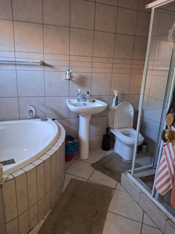 To Let 3 Bedroom Property for Rent in Vanderbijlpark Gauteng