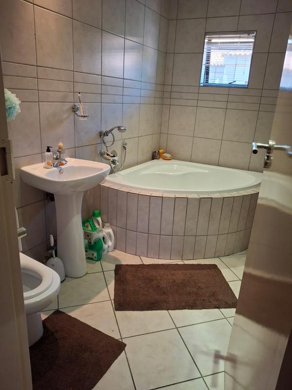 To Let 3 Bedroom Property for Rent in Vanderbijlpark Gauteng