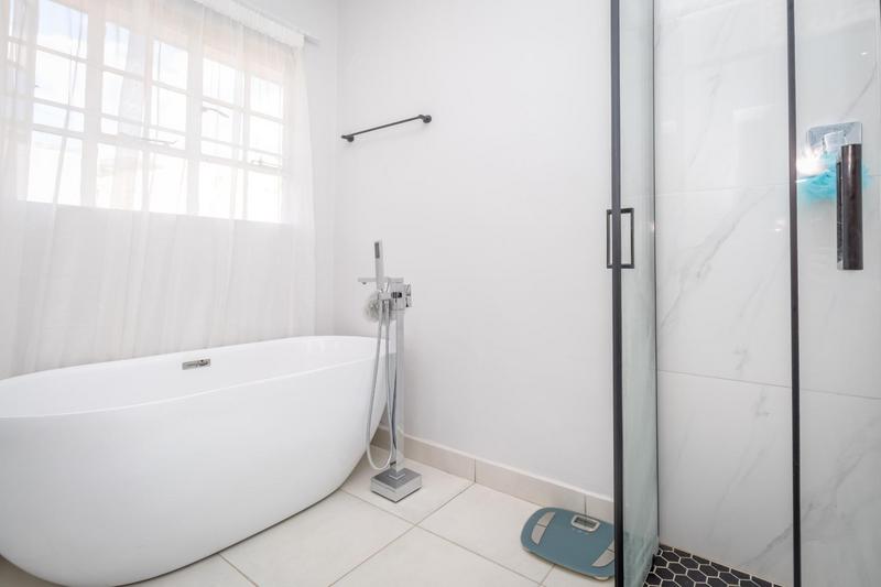 3 Bedroom Property for Sale in Monument Gauteng